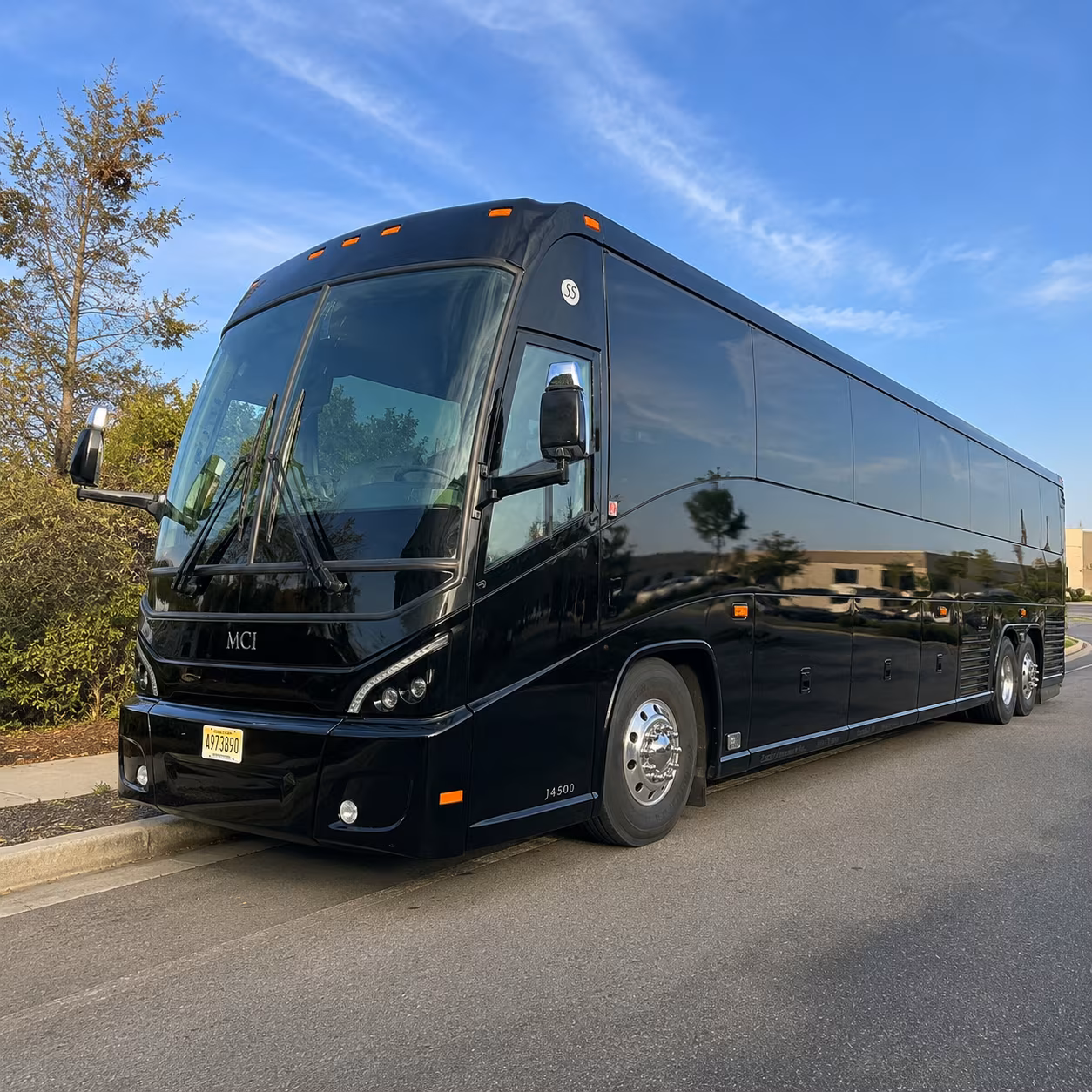 airport shuttle transportation for government and military groups arriving at rsw