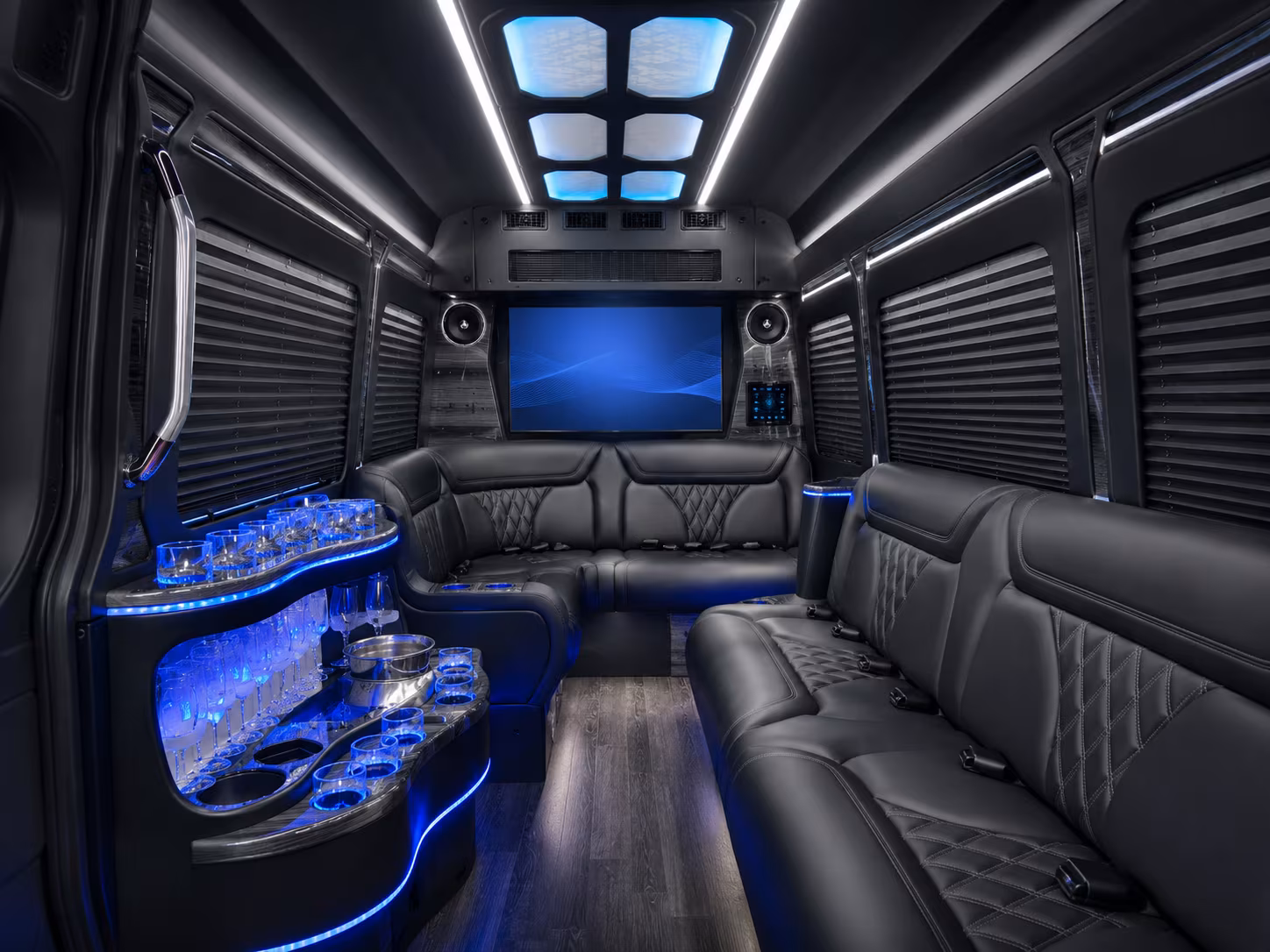 need a seasonal workforce shuttle for fort myers busiest months