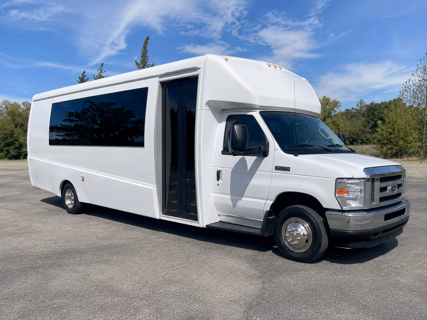 venice bus rentals